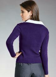 suéter roxo com detalhe de gola sobreposta