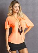 Blusa Laranja Neon com Decote Canoa