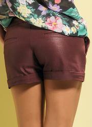 short alfaiataria bordô