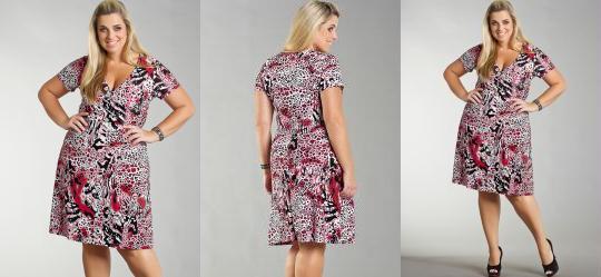 Vestido com Decote Transpassado Estampado