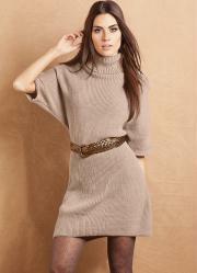 vestido de lã areia
